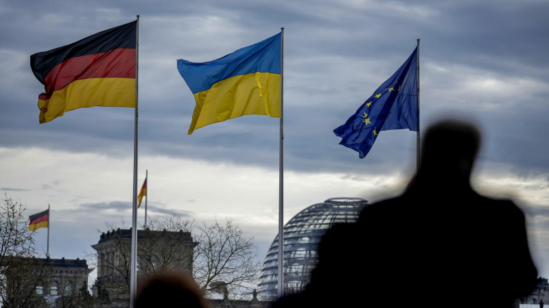 Украинские СМИ сообщили о подготовке встречи советников по нацбезопасности