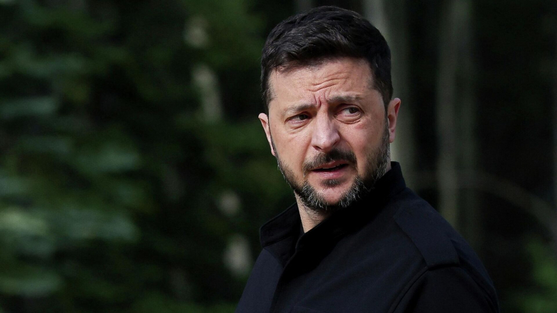 Экс-премьер Украины рассказал об агонии Зеленского