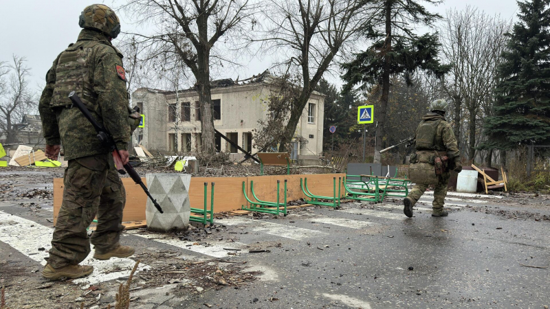 ВСУ запускали БПЛА во дворах домов в Красноармейске, заявила беженка