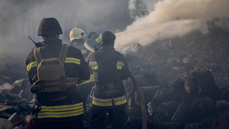 В Черкасской области прогремела серия взрывов, сообщили СМИ